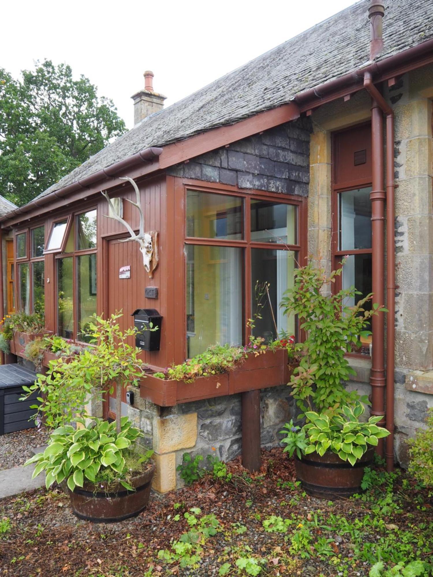 Uist Cottage Kingussie Exterior photo